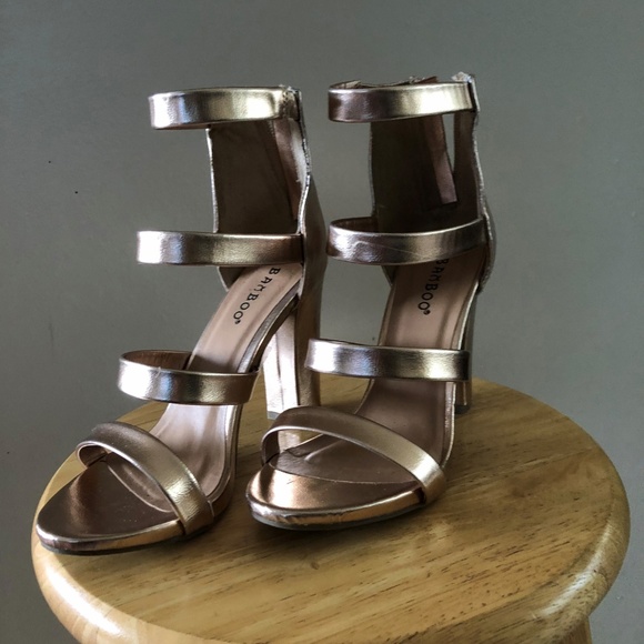 Meet your Posher, Katelyn - Picture 4 of 4